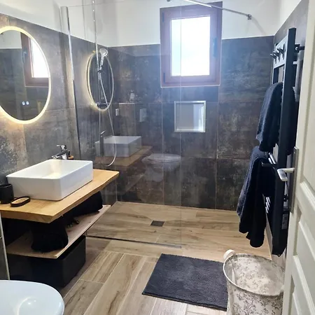 Apartment Au Coeur Des Oliviers *